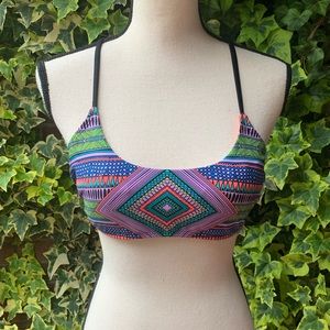 🏖50% off bundles!  Cute!! Bikini Top